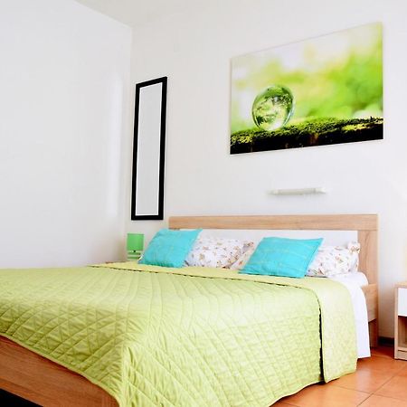 Rooms Vilma Close To Rab City Palit Экстерьер фото
