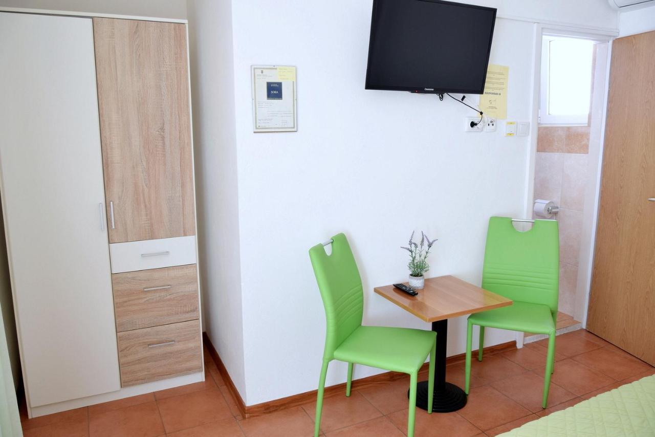 Rooms Vilma Close To Rab City Palit Экстерьер фото